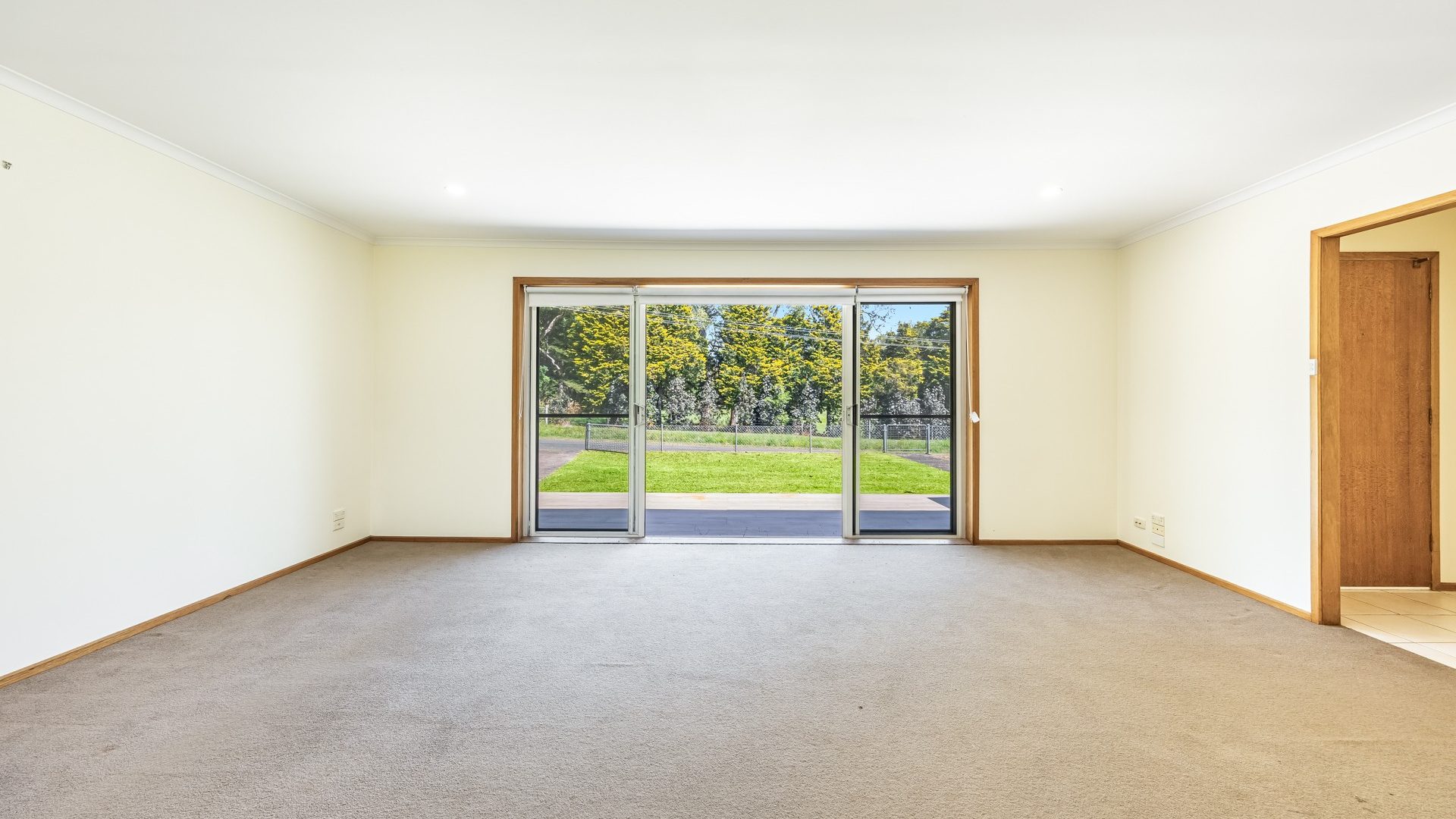 Leased - 449 Wardell Road - New Property in Lynwood - Real Estate by Zane Grier