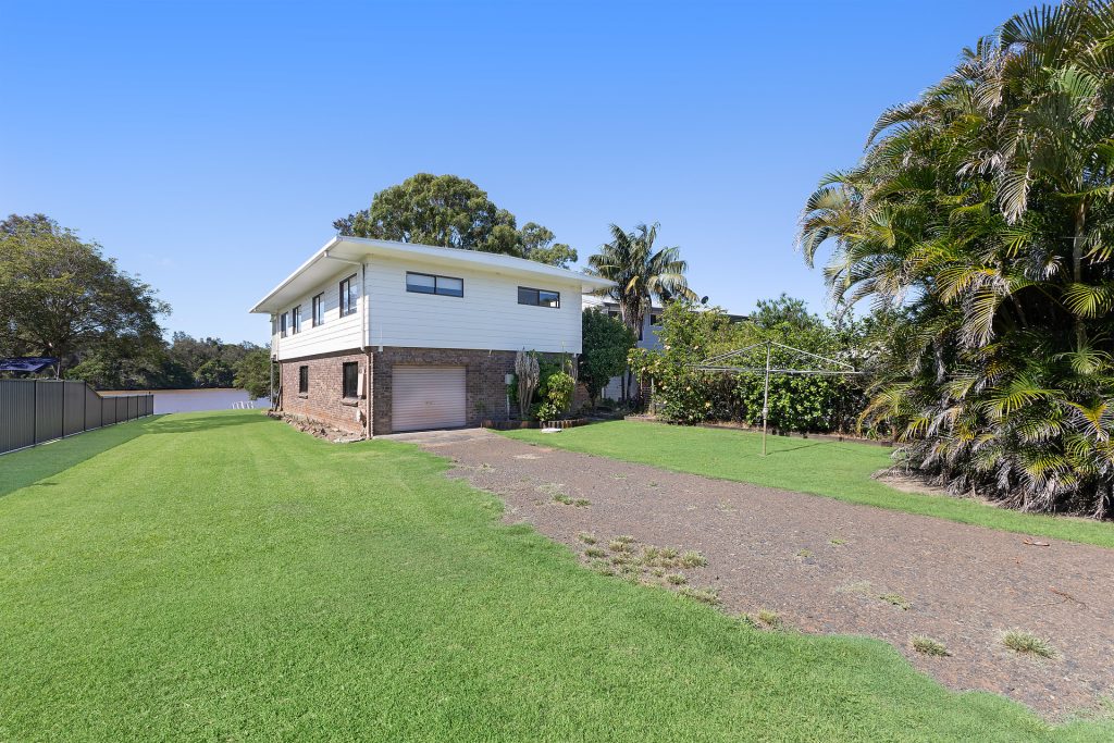 Sold - 22 Rileys Hill Road - New Property in Broadwater - Real Estate by Adam & Maxine Gaiter
