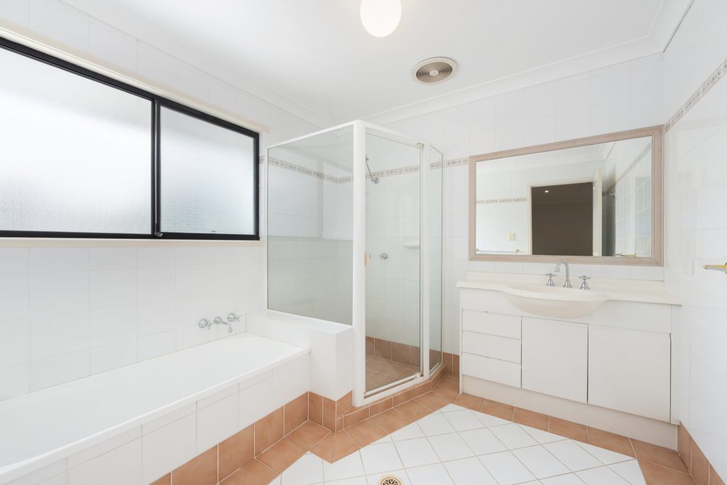 Sold - 2/58 Armstrong Street - New Property in Suffolk Park - Real Estate by Ian Daniels