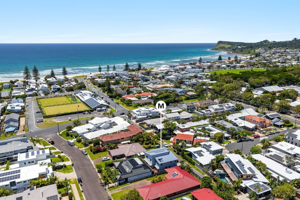 Sold - 2/7 Megan Crescent (access Via Dodge Lane) - New Property in Lennox Head - Real Estate by Graham Houston
