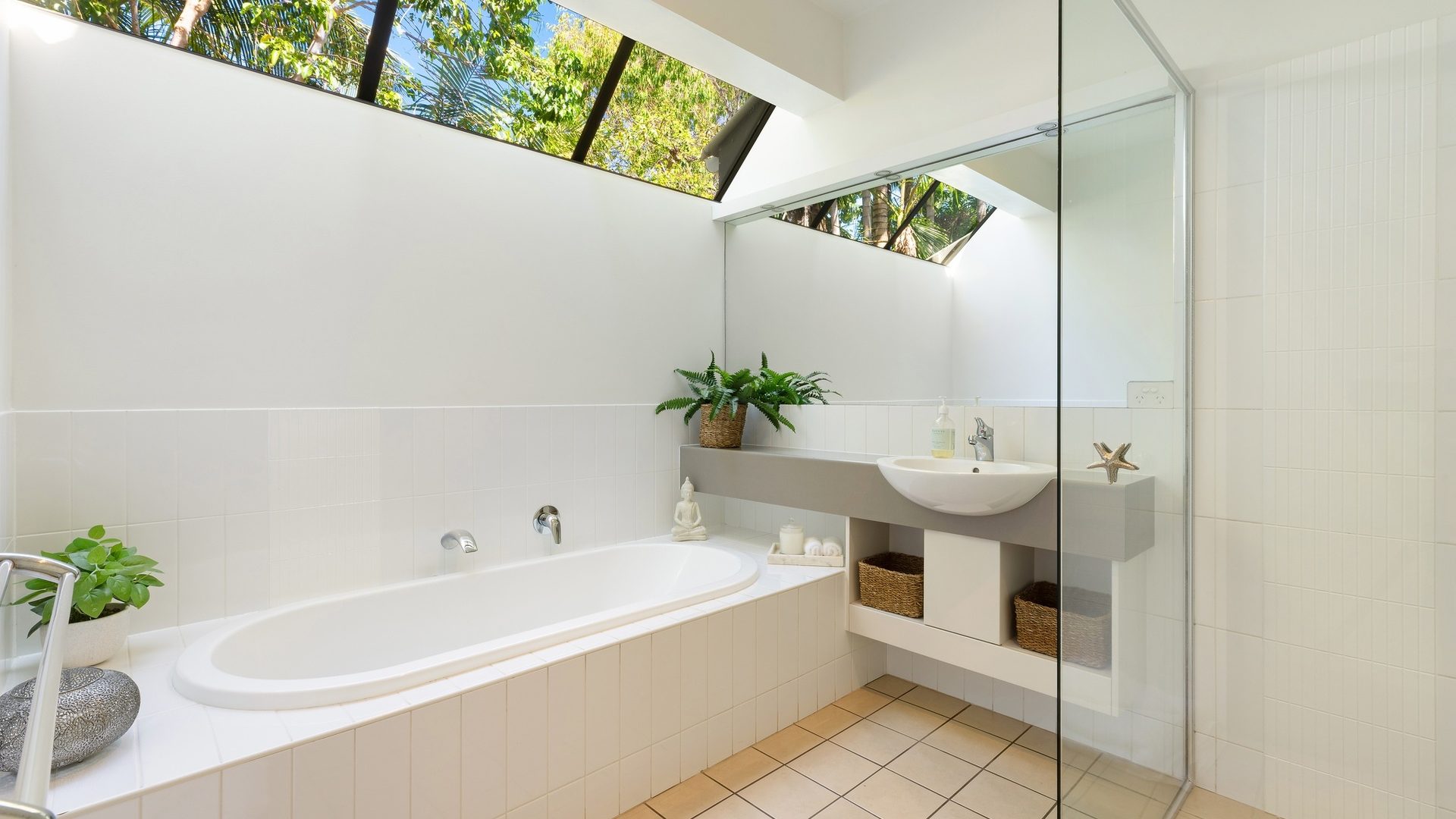 Sold - 9 Cavvanbah Lane - New Property in Byron Bay - Real Estate by Tezu Harrison