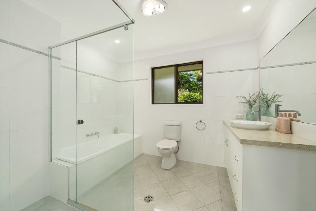 Sold - 5 Castle Drive - New Property in Lennox Head - Real Estate by Mal Hamblin & James Aubusson