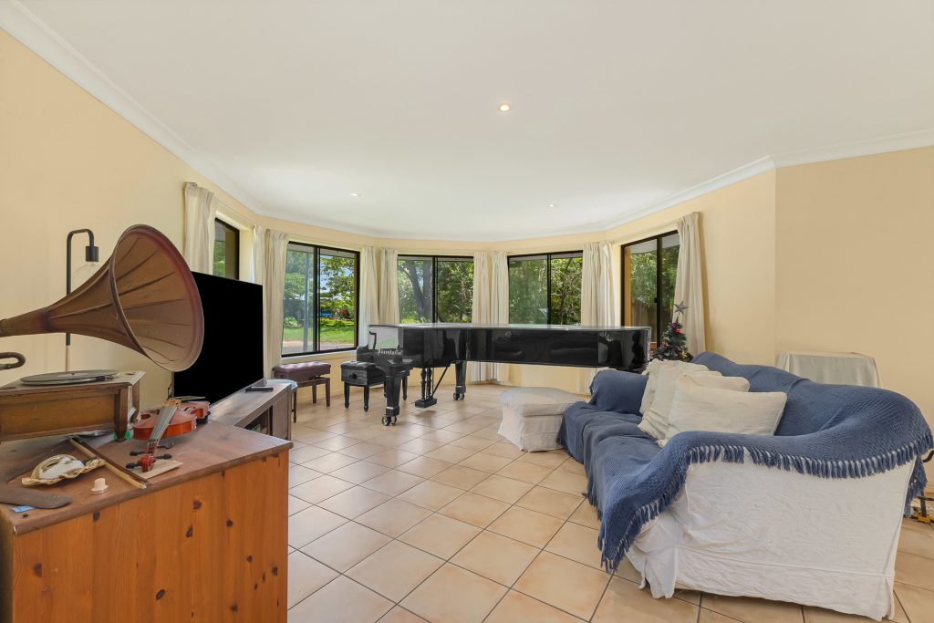 Sold - 14 Honeysuckle Drive - New Property in Suffolk Park - Real Estate by Nick Dunn