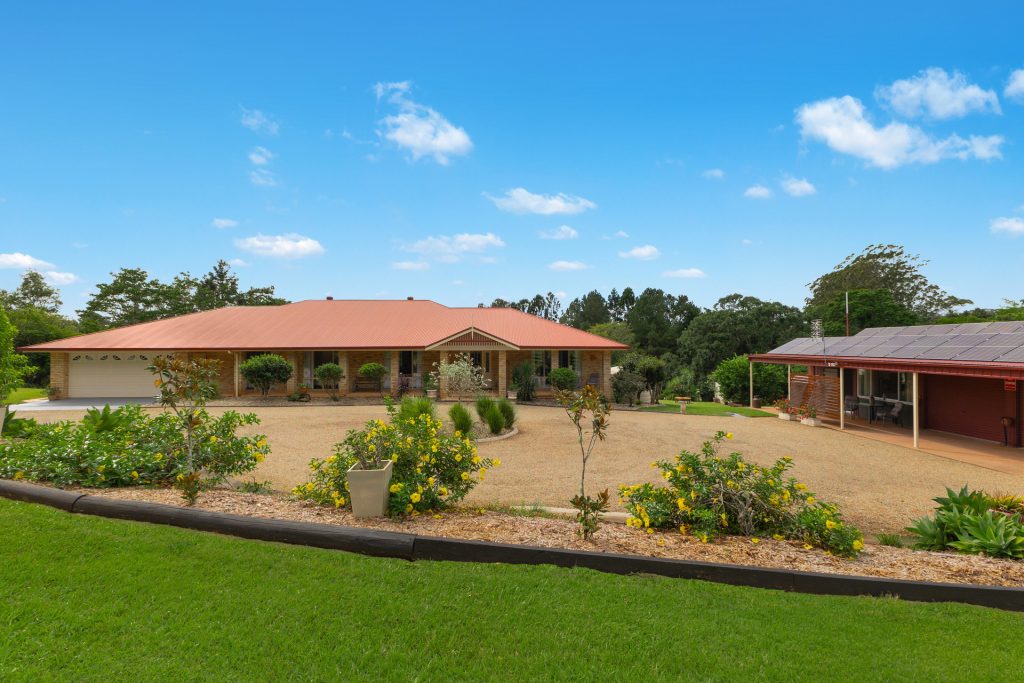 Sold - 53 Sproule Drive - New Property in Alstonvale - Real Estate by Bill Johnston