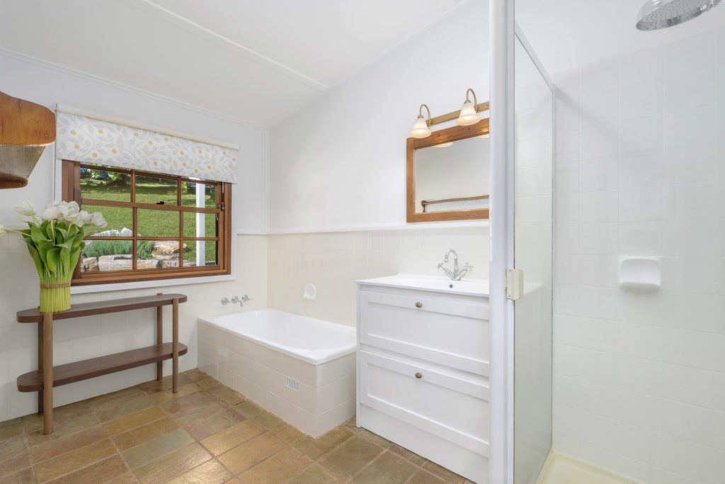 Sold - 911 Wardell Road - New Property in Meerschaum Vale - Real Estate by Bill Johnston
