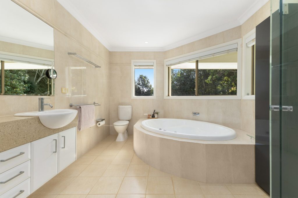 Sold - 58 Hellyar Drive - New Property in Wollongbar - Real Estate by Bill Johnston