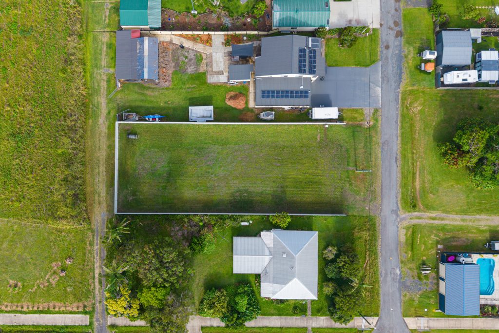 For Sale - 24 Pitt Street - New Property in Broadwater - Real Estate by Adam & Maxine Gaiter
