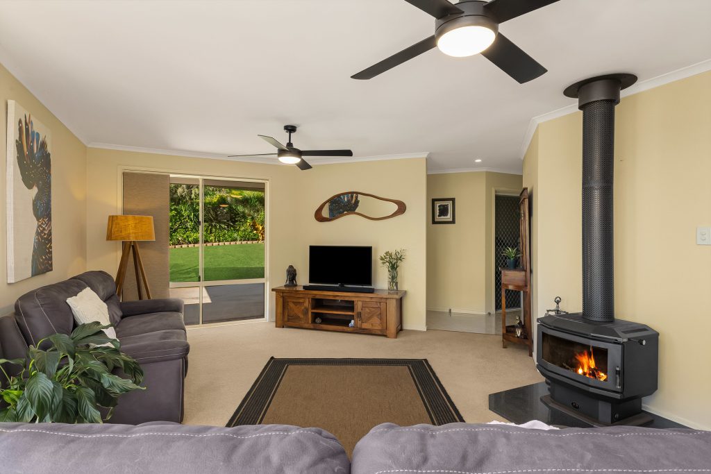 Sold - 44 Whispering Valley Drive - New Property in Richmond Hill - Real Estate by Bill Johnston