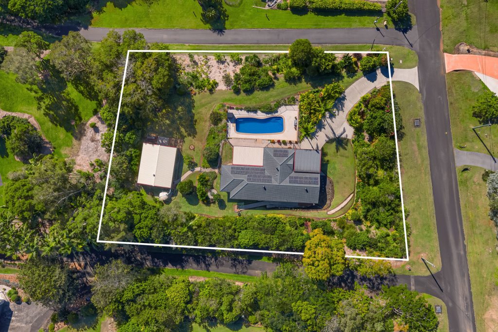 Sold - 44 Whispering Valley Drive - New Property in Richmond Hill - Real Estate by Bill Johnston