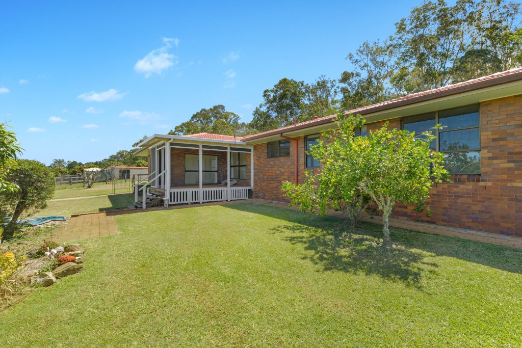 For Sale - 205 Reardons Lane - New Property in Swan Bay - Real Estate by Adam & Maxine Gaiter