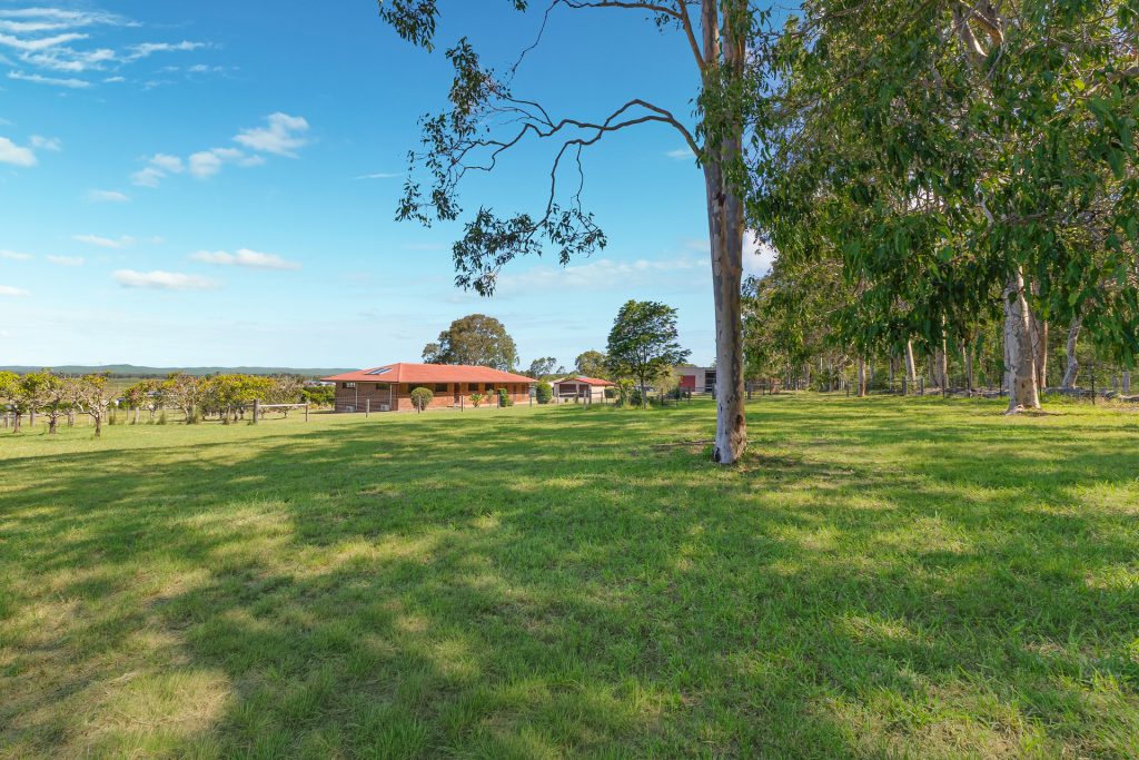For Sale - 205 Reardons Lane - New Property in Swan Bay - Real Estate by Adam & Maxine Gaiter