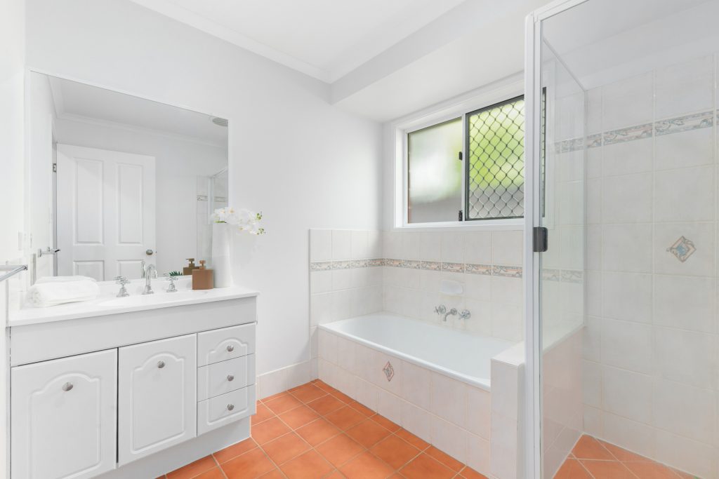 Sold - 18 Isabella Drive - New Property in Skennars Head - Real Estate by Glenn Mills Sarah Sommerfeld