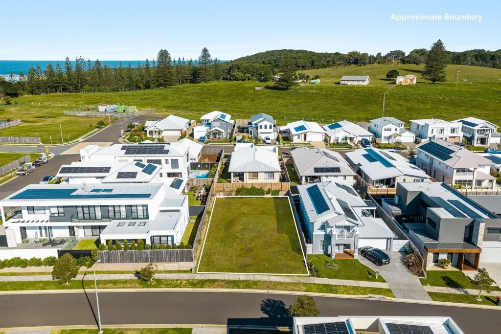 For Sale - 5 Sunhaven Avenue - New Property in Skennars Head - Real Estate by Nick Bordin