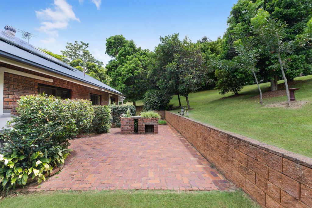 Sold - 1 McKenzie Road - New Property in Eltham - Real Estate by Bill Johnston
