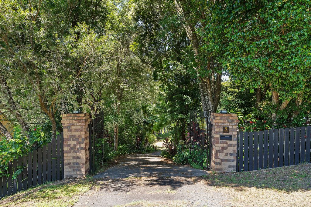 Sold - 9 Whispering Valley Drive - New Property in Richmond Hill - Real Estate by Bill Johnston