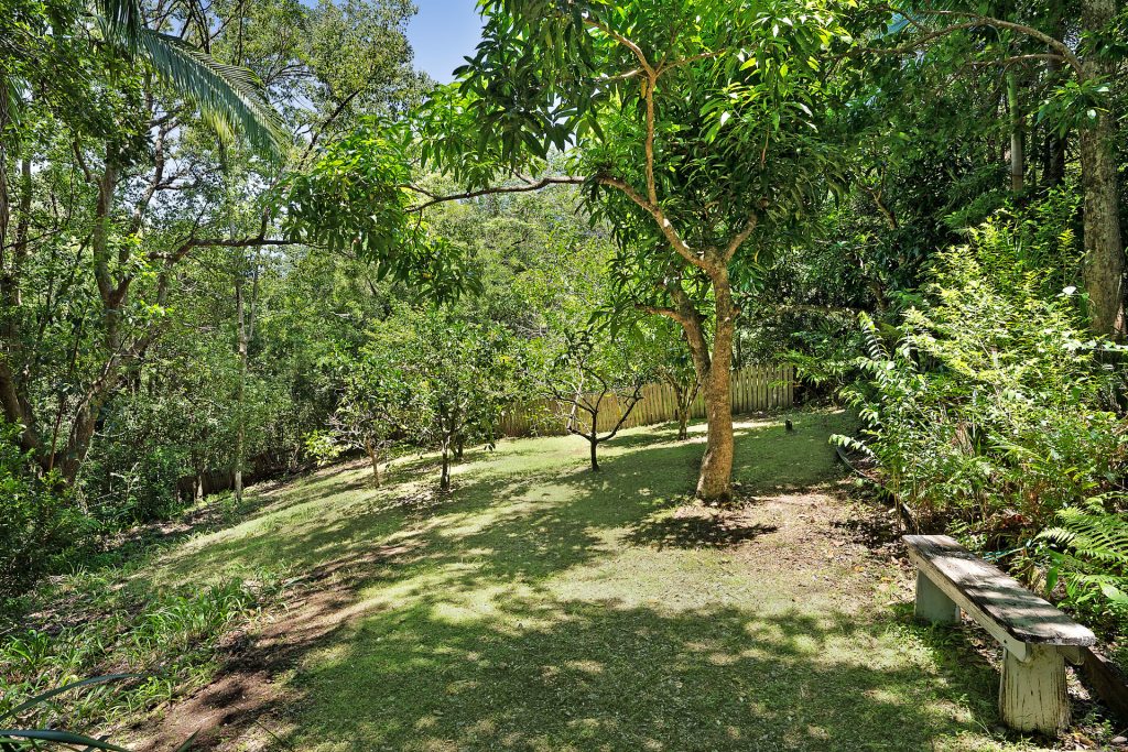 Sold - 9 Whispering Valley Drive - New Property in Richmond Hill - Real Estate by Bill Johnston