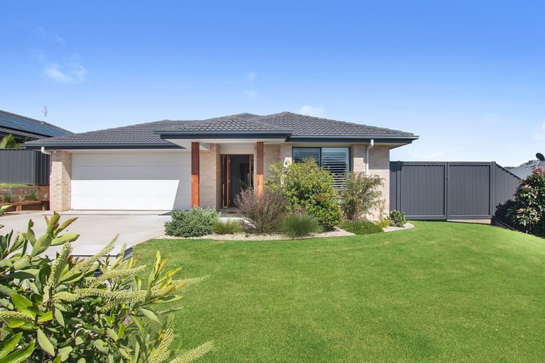 Sold - 17 Trelawney Avenue - New Property in Wollongbar - Real Estate by Bill Johnston