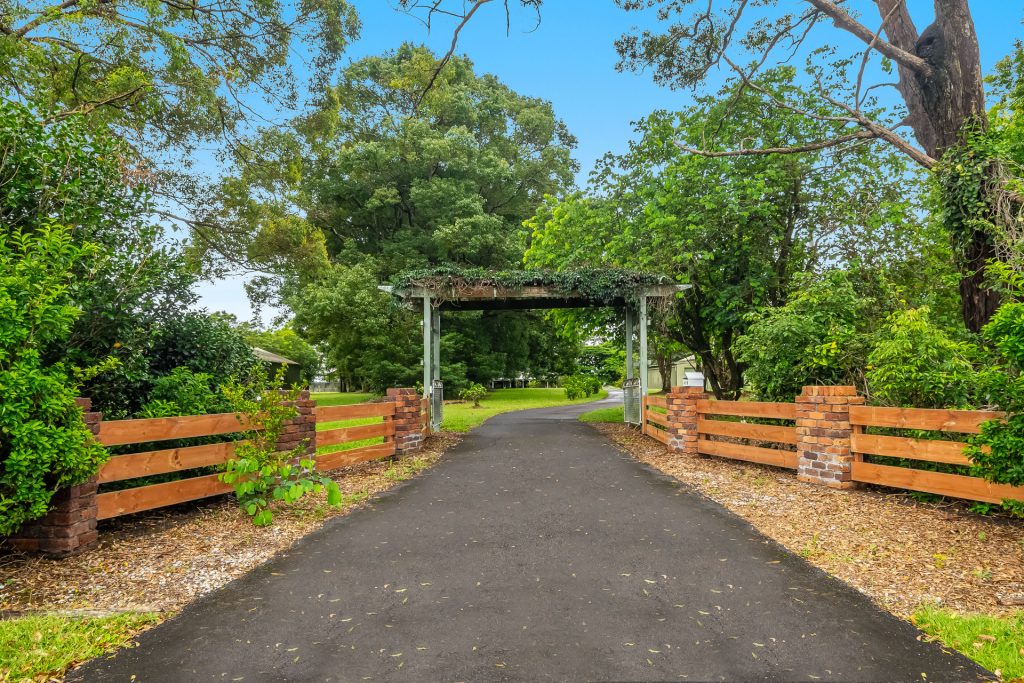 Sold - 698 Uralba Road - New Property in Lynwood - Real Estate by Nick Bordin