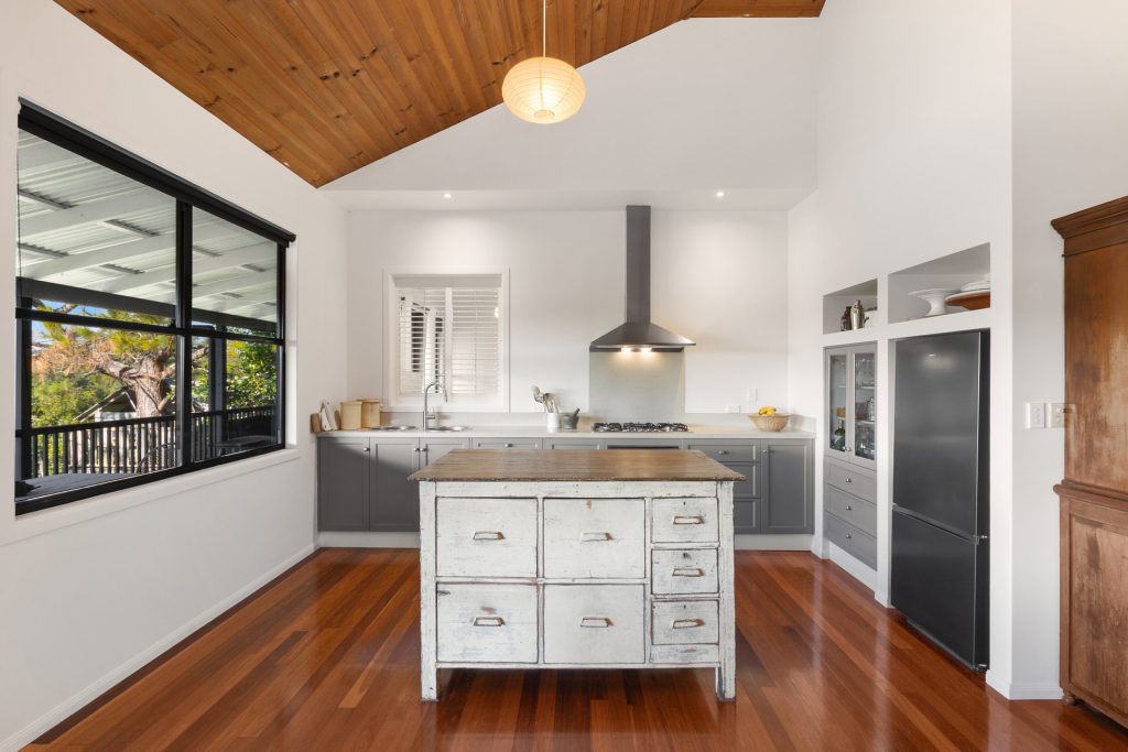 For Sale - 16 Rainforest Drive - New Property in Eltham - Real Estate by Bill Johnston