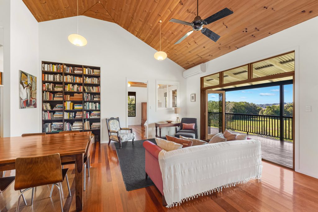 For Sale - 16 Rainforest Drive - New Property in Eltham - Real Estate by Bill Johnston