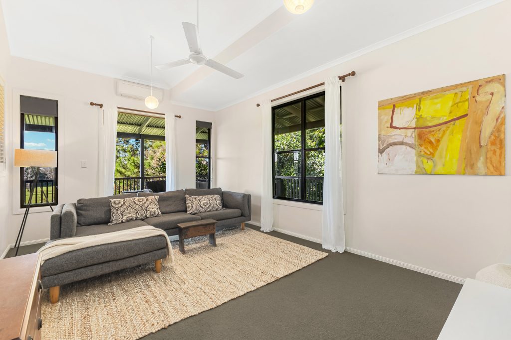 For Sale - 16 Rainforest Drive - New Property in Eltham - Real Estate by Bill Johnston
