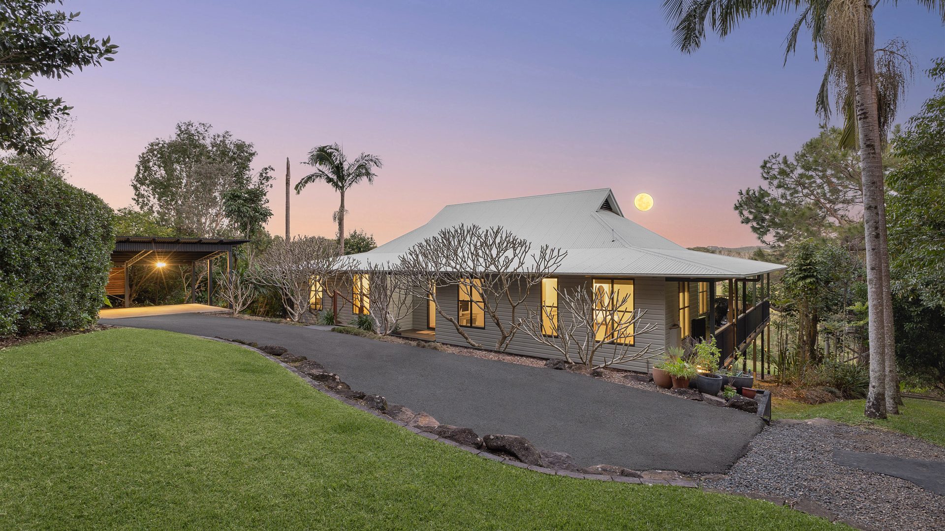 For Sale - 16 Rainforest Drive - New Property in Eltham - Real Estate by Bill Johnston