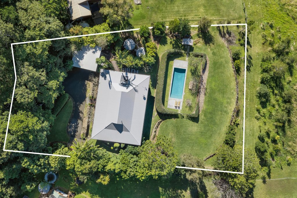 For Sale - 16 Rainforest Drive - New Property in Eltham - Real Estate by Bill Johnston