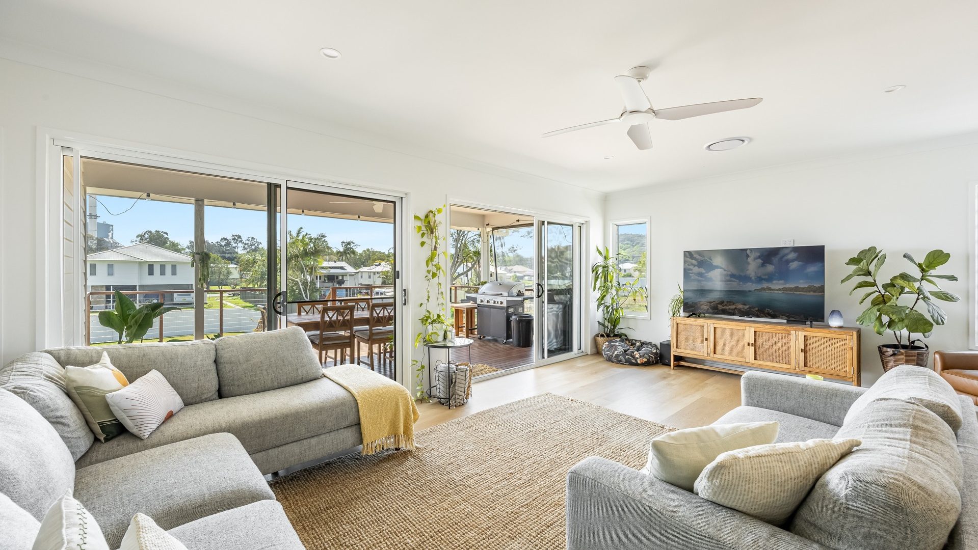Leased - 19 Paddon Street - New Property in Broadwater - Real Estate by Zane Grier