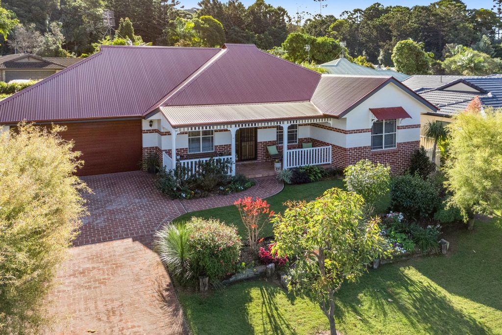 Sold - 41 Coogera Circuit - New Property in Suffolk Park - Real Estate by Nick Dunn