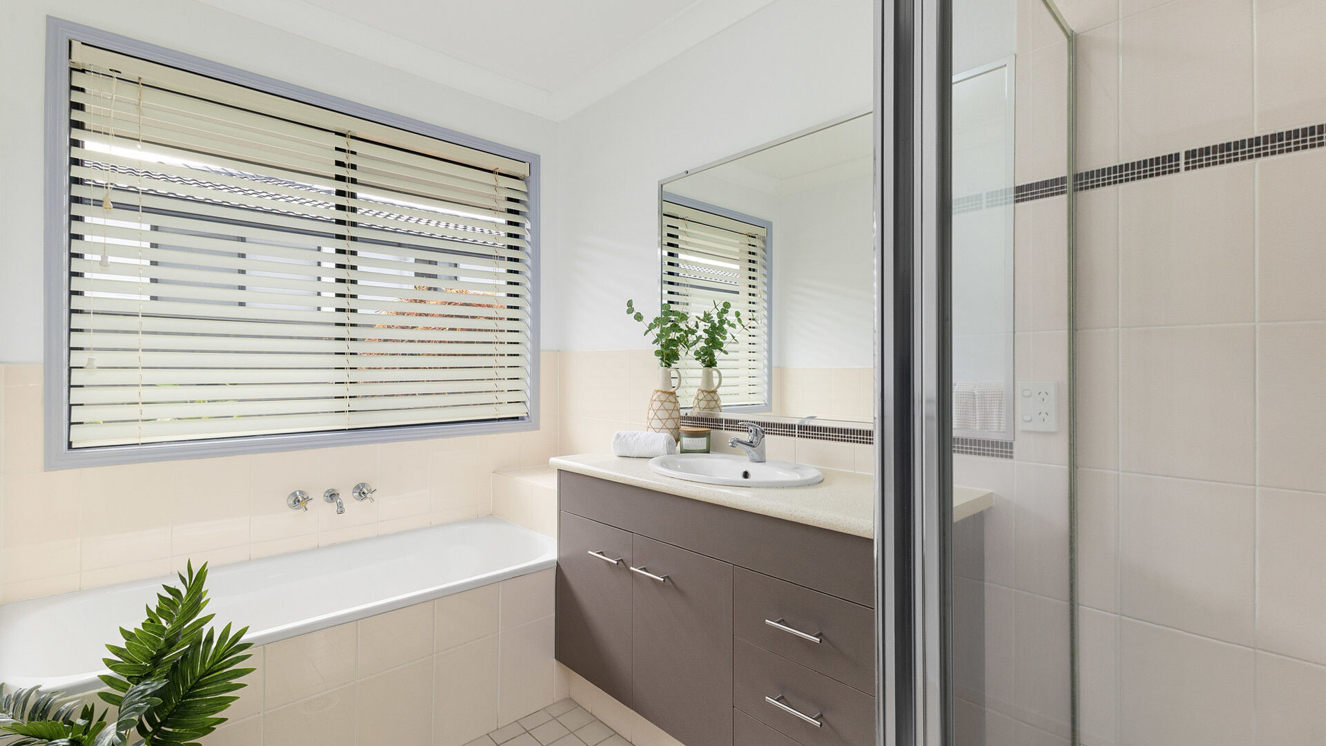 For Sale - 71 The Ridgeway - New Property in Cumbalum - Real Estate by Shawn Bishop & Jamie Marshall