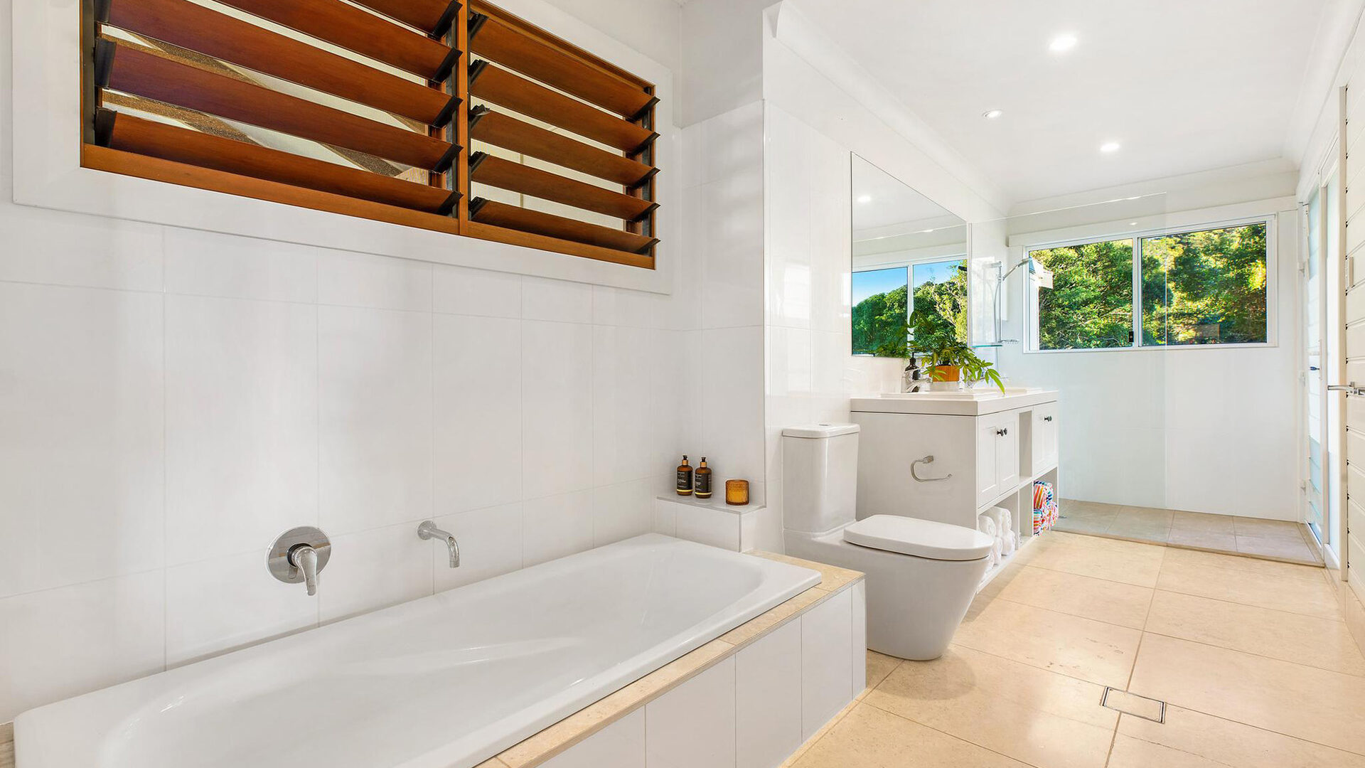 For Sale - 276 Bangalow Road - New Property in Hayters Hill - Real Estate by Nick Dunn