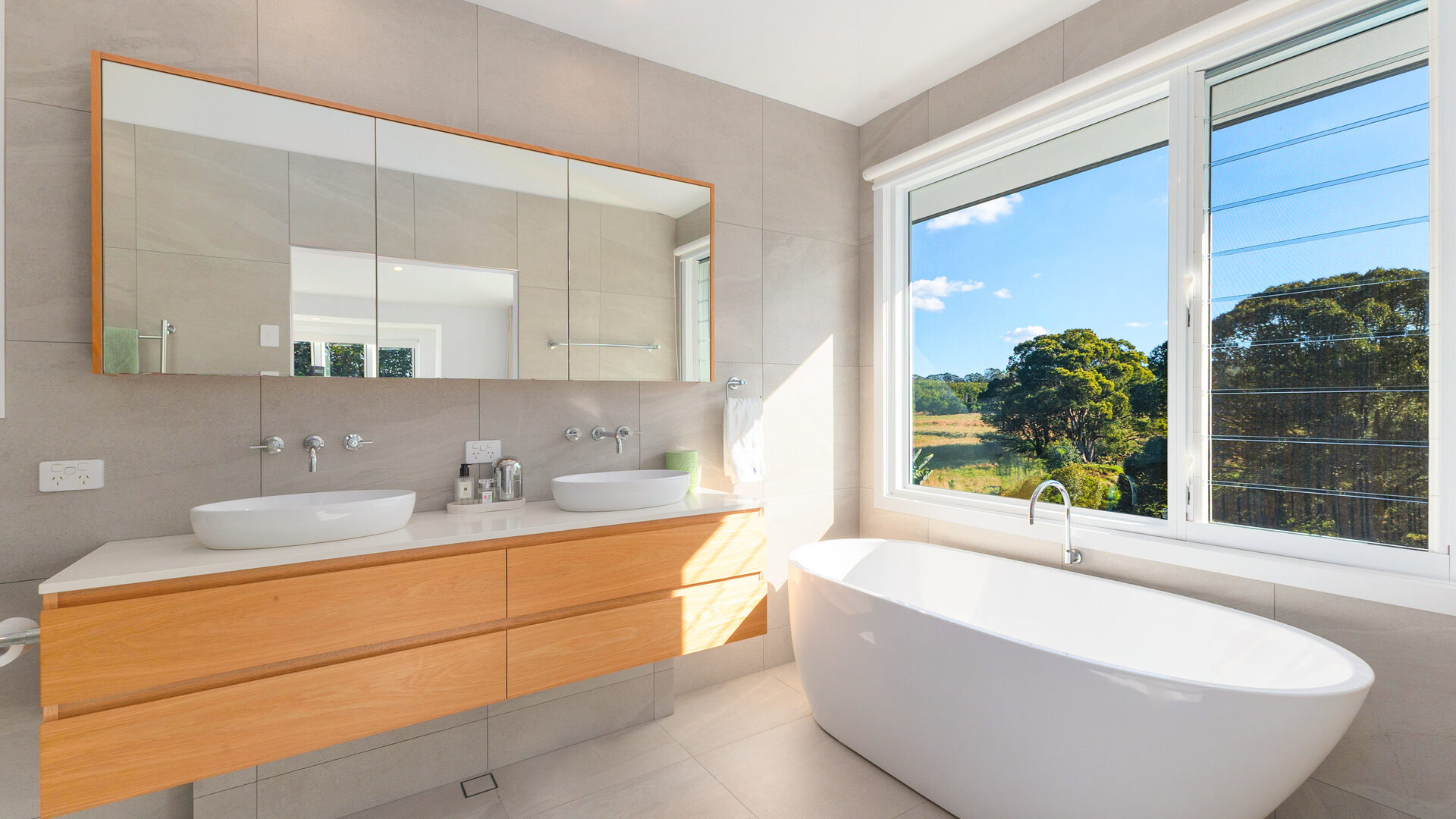 Auction - 44 Parrot Tree Place - New Property in Bangalow - Real Estate by Ryan McFarland