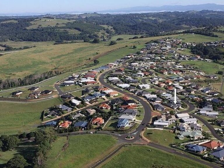 Sold - 2/3 Lindsay Avenue - New Property in CUMBALUM - Real Estate by 