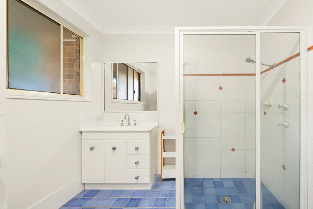 For Sale - 19 Corkwood Crescent - New Property in Suffolk Park - Real Estate by Ian Daniels