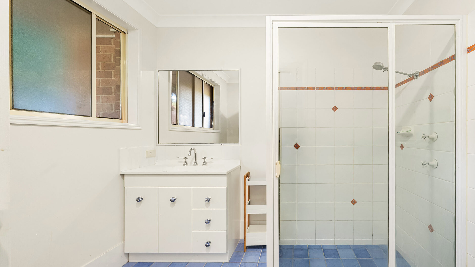 For Sale - 19 Corkwood Crescent - New Property in Suffolk Park - Real Estate by Ian Daniels