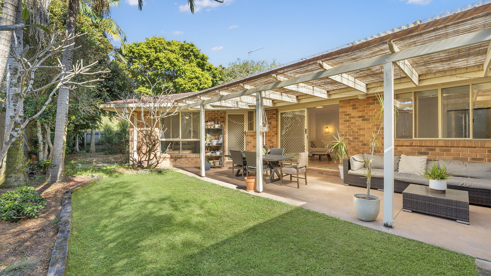 For Sale - 19 Corkwood Crescent - New Property in Suffolk Park - Real Estate by Ian Daniels