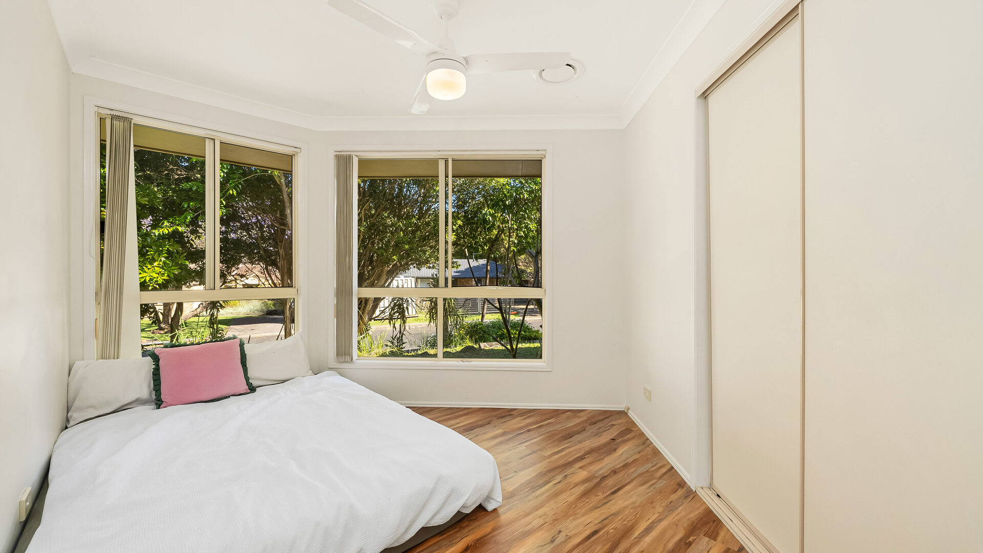 For Sale - 19 Corkwood Crescent - New Property in Suffolk Park - Real Estate by Ian Daniels