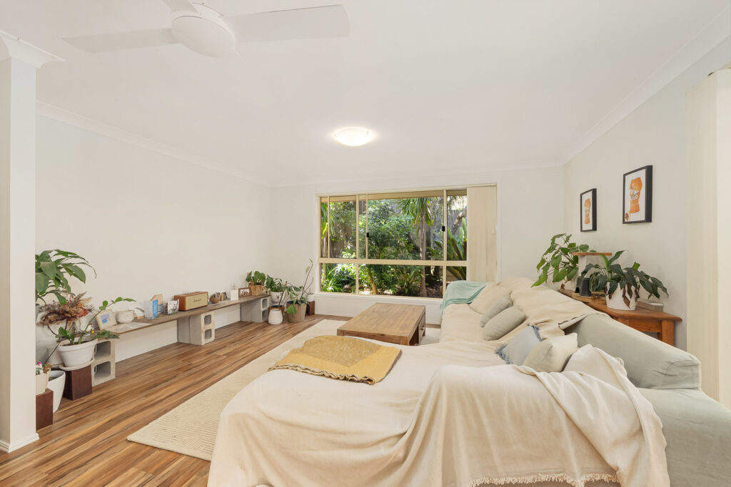 For Sale - 19 Corkwood Crescent - New Property in Suffolk Park - Real Estate by Ian Daniels