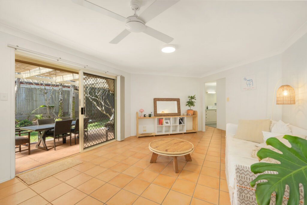For Sale - 19 Corkwood Crescent - New Property in Suffolk Park - Real Estate by Ian Daniels